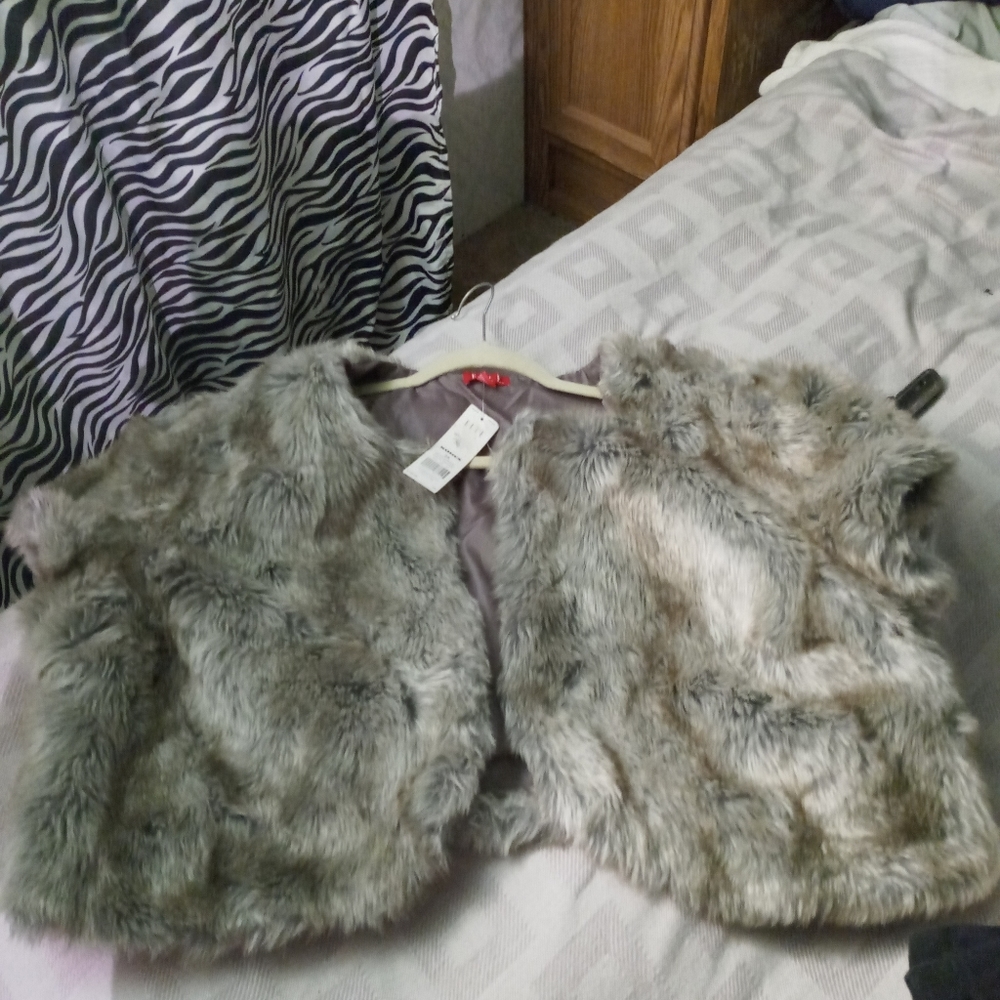 Fur crop jacket